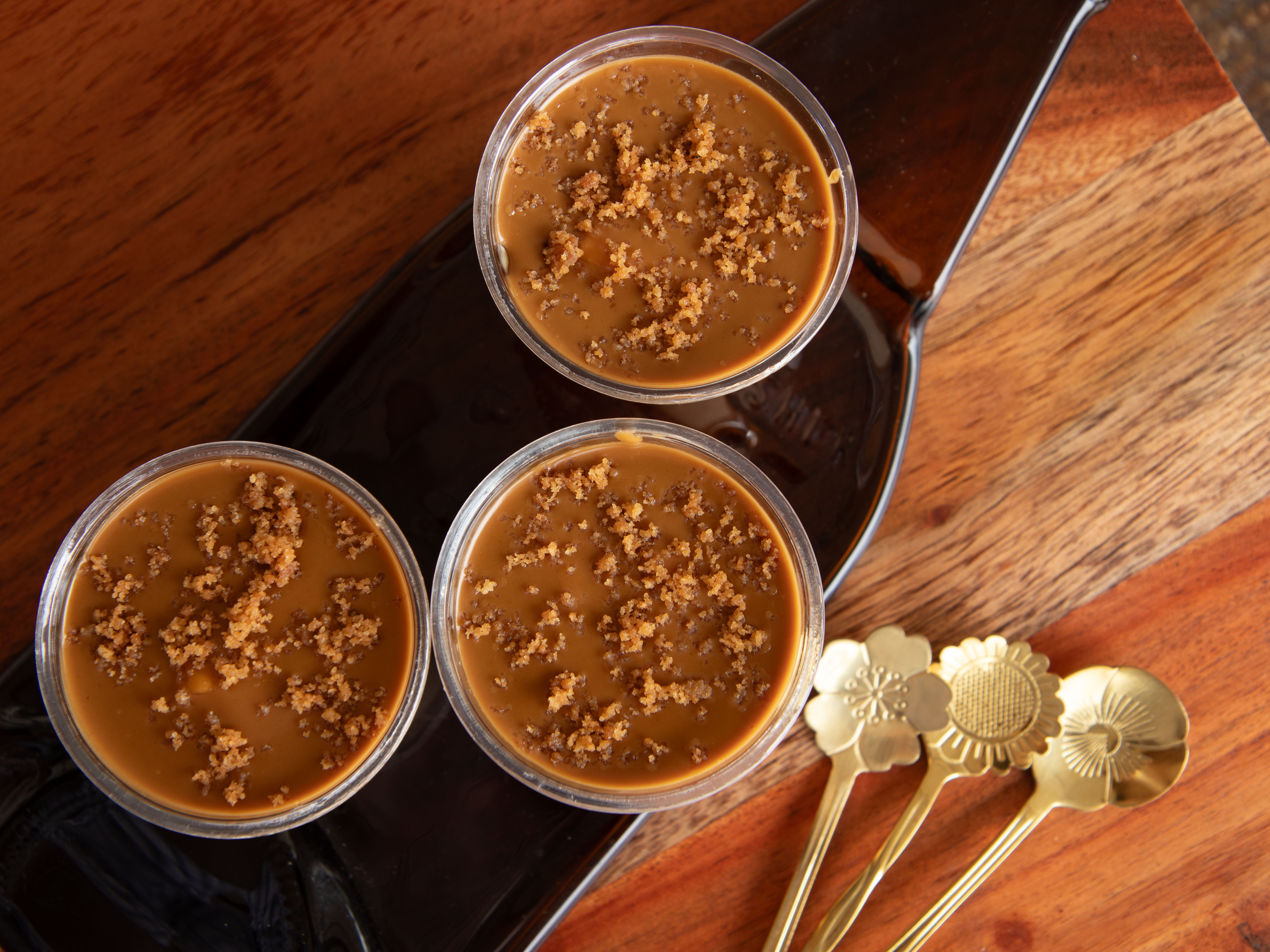 No bake biscoff cheescakes